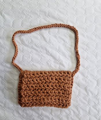 Sac à main à bandoulière  , femme  , en maille  , fait main