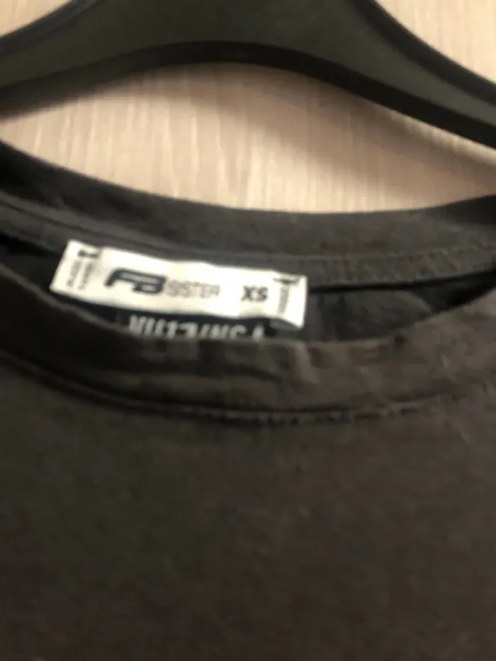 T shirt - photo numéro 3
