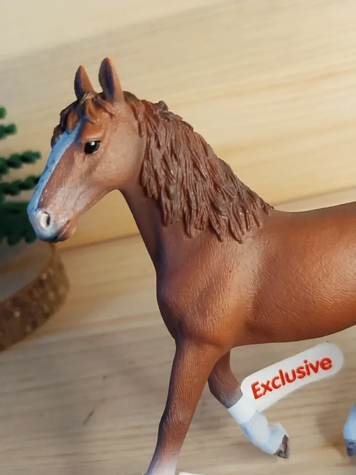 Schleich Exclusive jument marron Figurine animal équidé - photo numéro 3