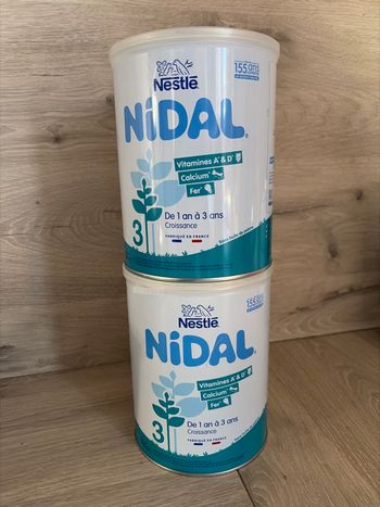 Lait infantile 3e âge Nestle neuf
