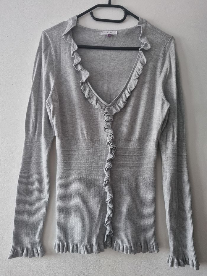 Pull gris col V