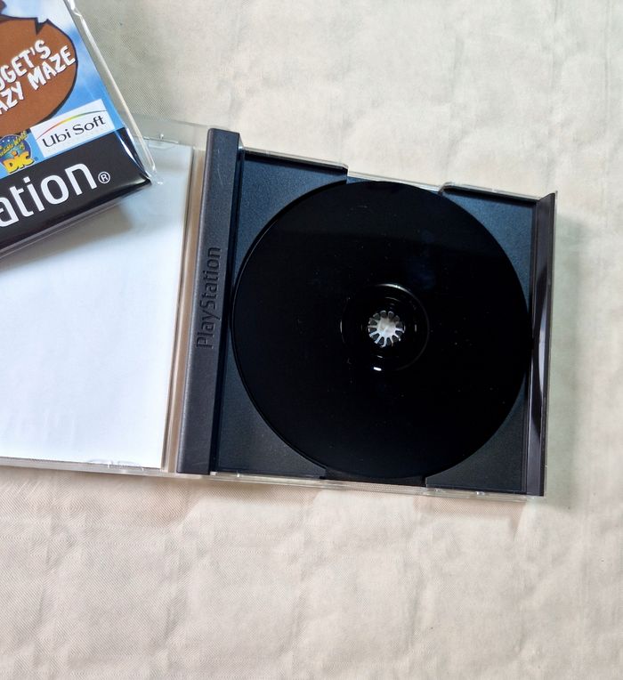 Jeux ps1 , inspecteur gadget , panique dans le laboratoire  , version PAL,  Fr , complet - photo numéro 4