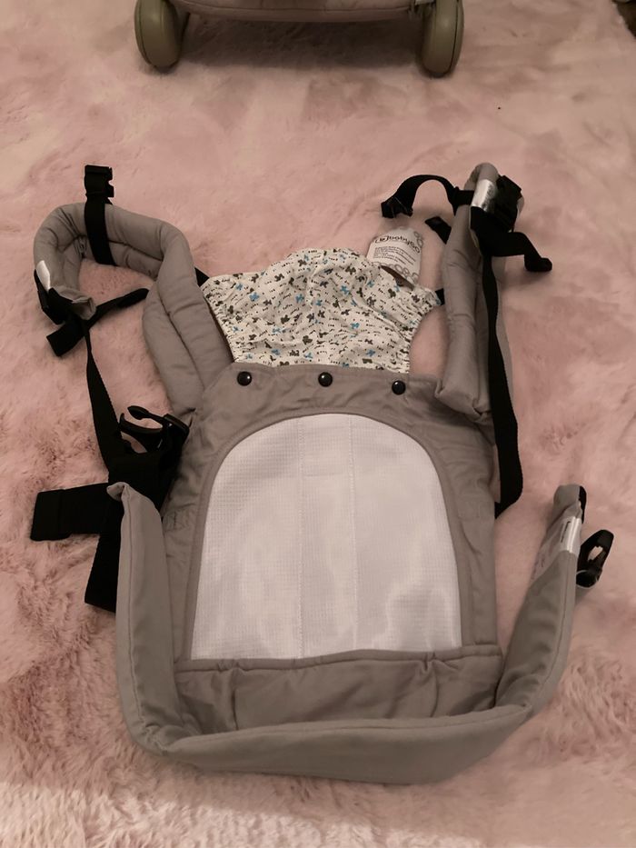 Porte bébé neuf - photo numéro 2