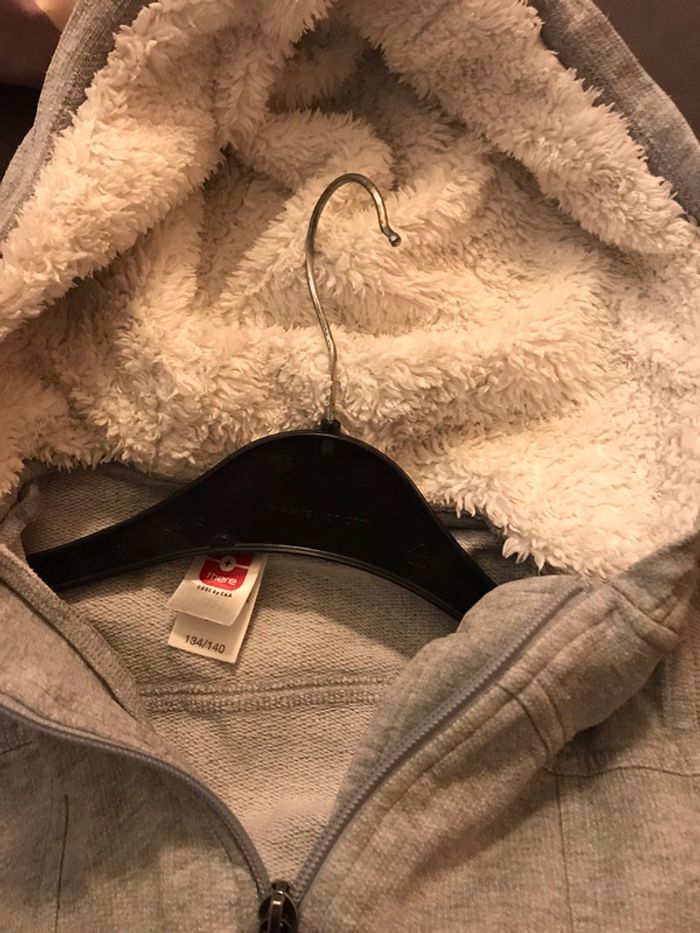 Gilet gris. - photo numéro 3