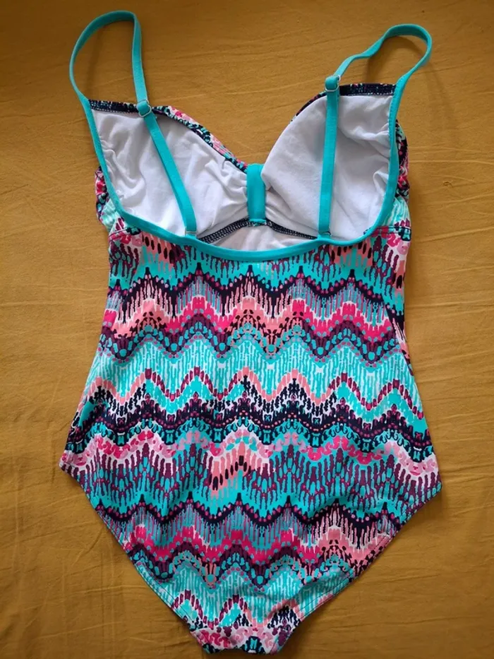 Maillot de bain une pièce femme Taille 1 neuf - photo numéro 2