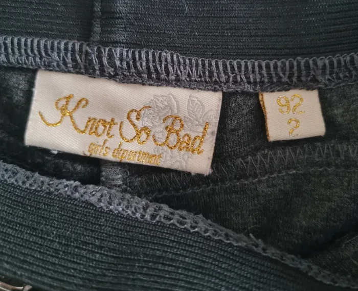 ● 24 mois ● Pantalon fille État neuf - photo numéro 3