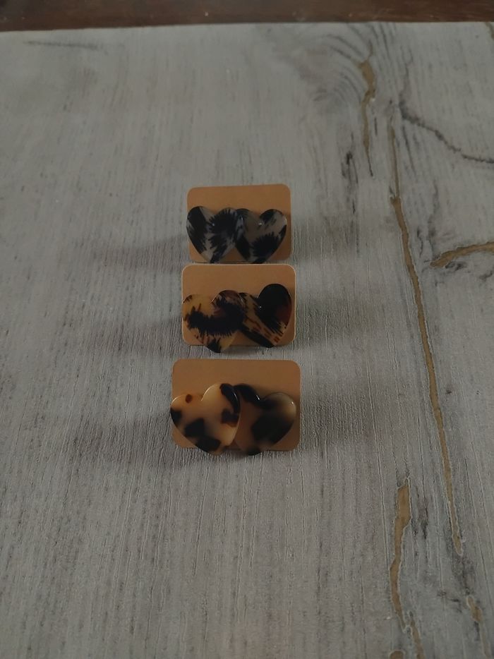 Lot boucles d'oreilles neuves