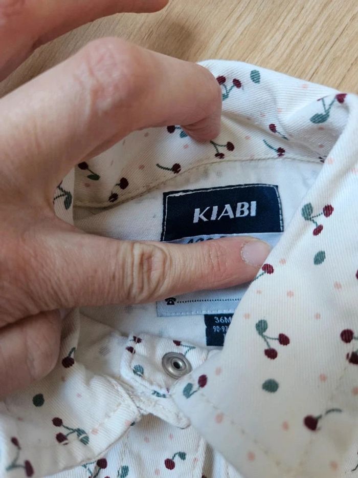 Veste cerises 🍒 Kiabi 36 mois - photo numéro 6