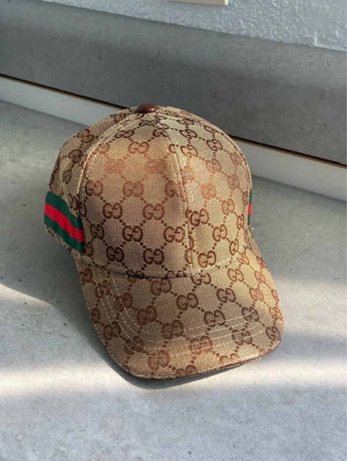 Casquette - photo numéro 2