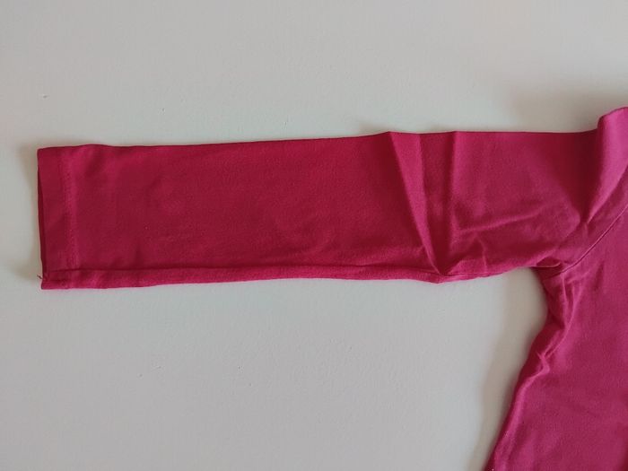 Très joli tee shirt manches longues fushia fille 3 ans - photo numéro 3