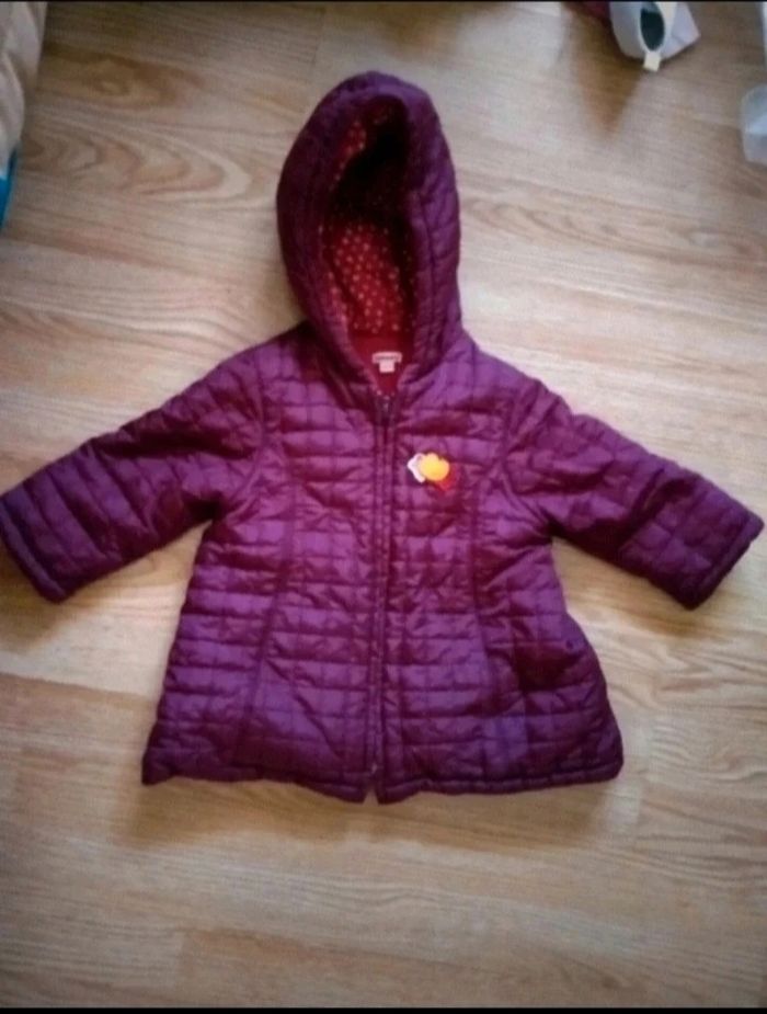 Blouson hiver. Bordeau. Fille. Catimini.
Taille 18 mois