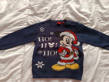 Pull noël Disney baby 12m tbe