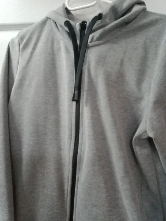 Veste grise - photo numéro 2