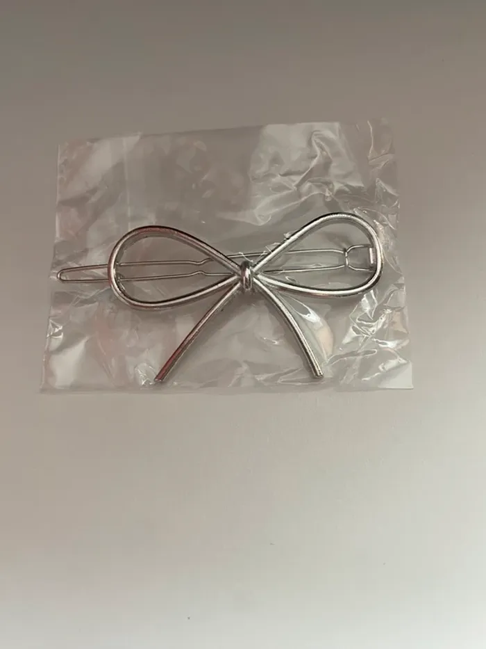 Barrette argentée noeud - photo numéro 2