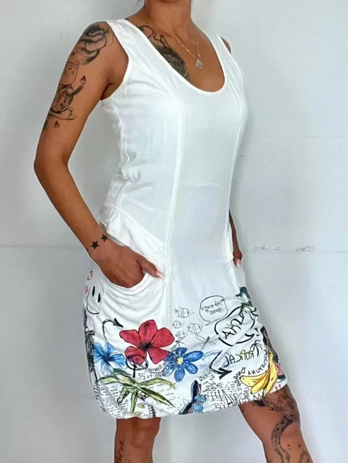 SOLDE - Robe sans manches, Desigual. Taille 36. - photo numéro 2
