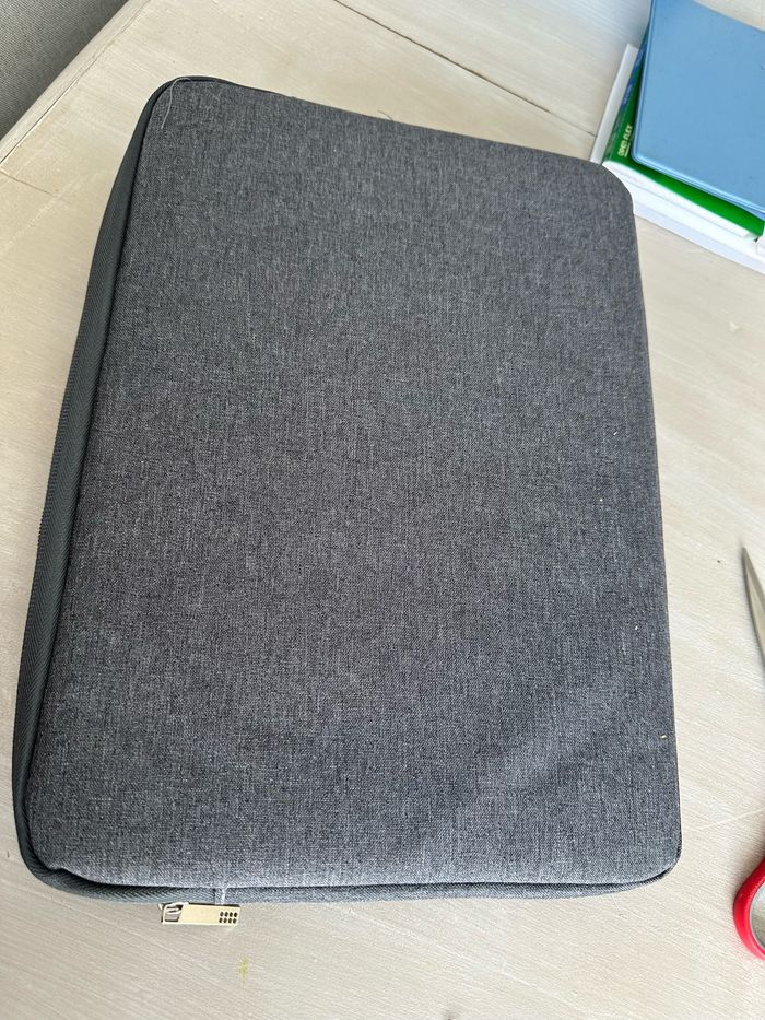 Housse ordinateur - photo numéro 4