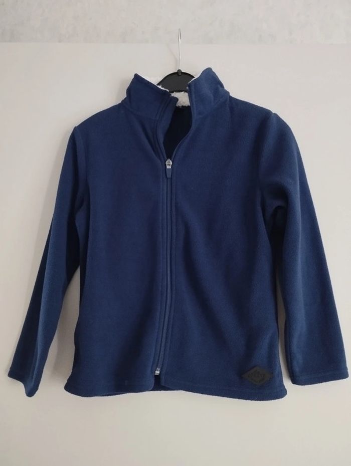 Veste polaire Kiabi taille 8 ans