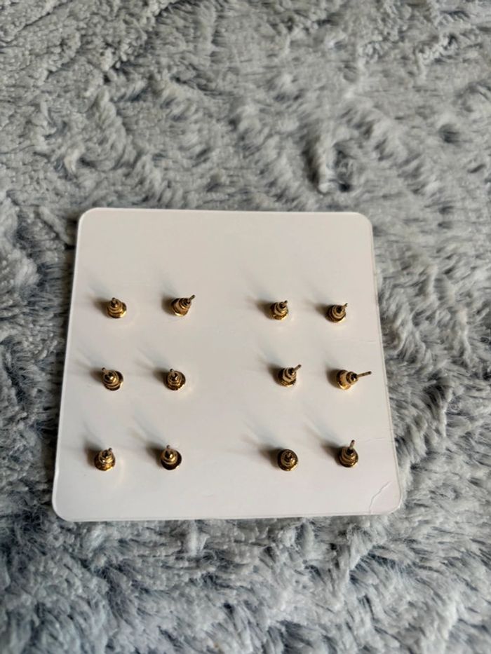 Lot de 6 paires de boucles d’oreilles papillons - photo numéro 2