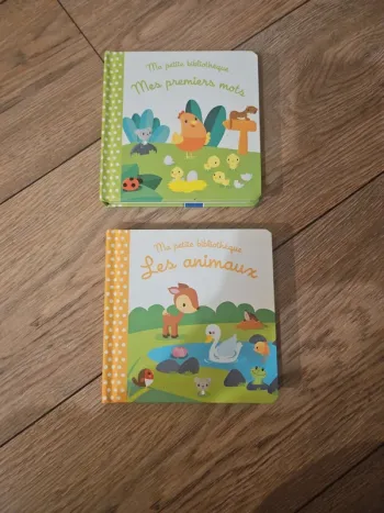 Lot de 2 livres bébé