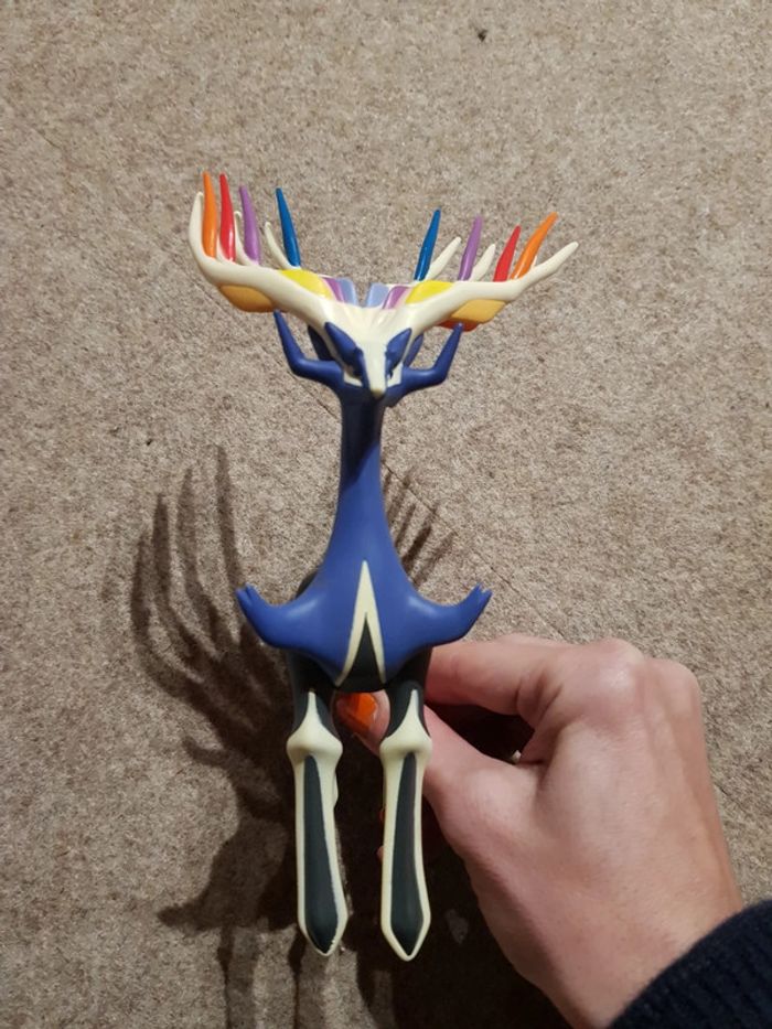 Grande figurine articulée environ 15cm xerneas tomy pokemon - photo numéro 2