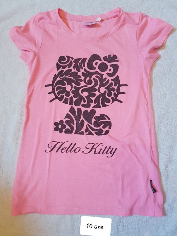 T-shirt hello kitty 10 ans