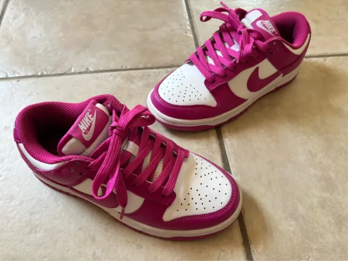Baskets Nike Dunk Low neuves 36 - photo numéro 2