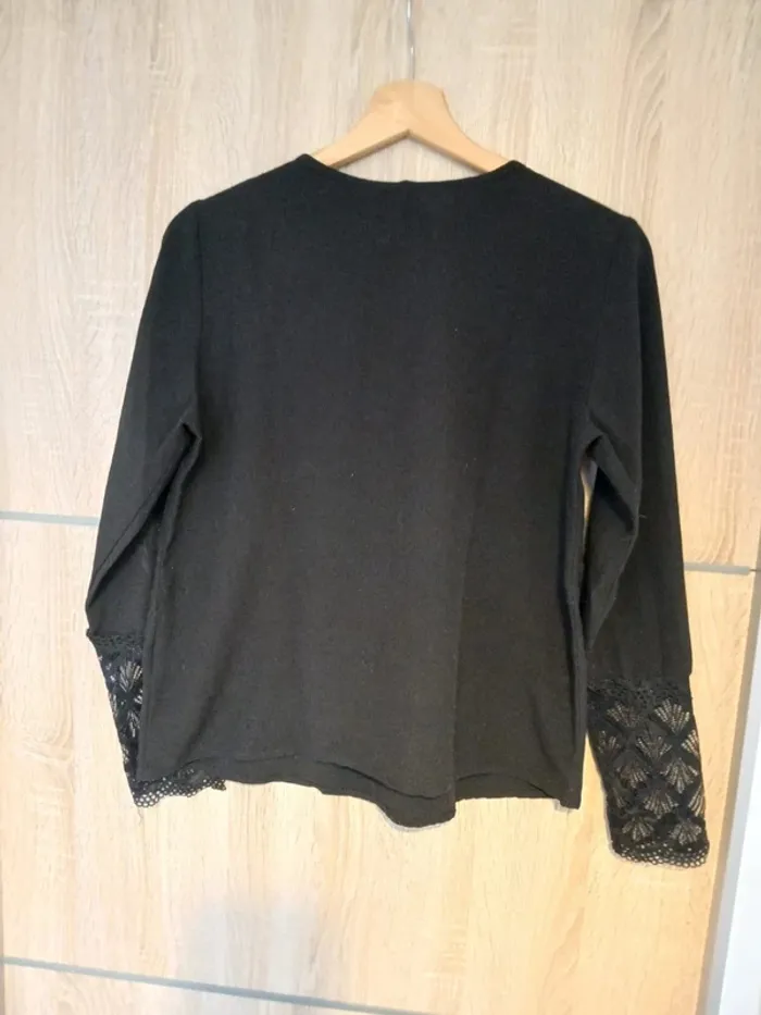 Tee shirts manches longues S noir avec dentelle - photo numéro 3