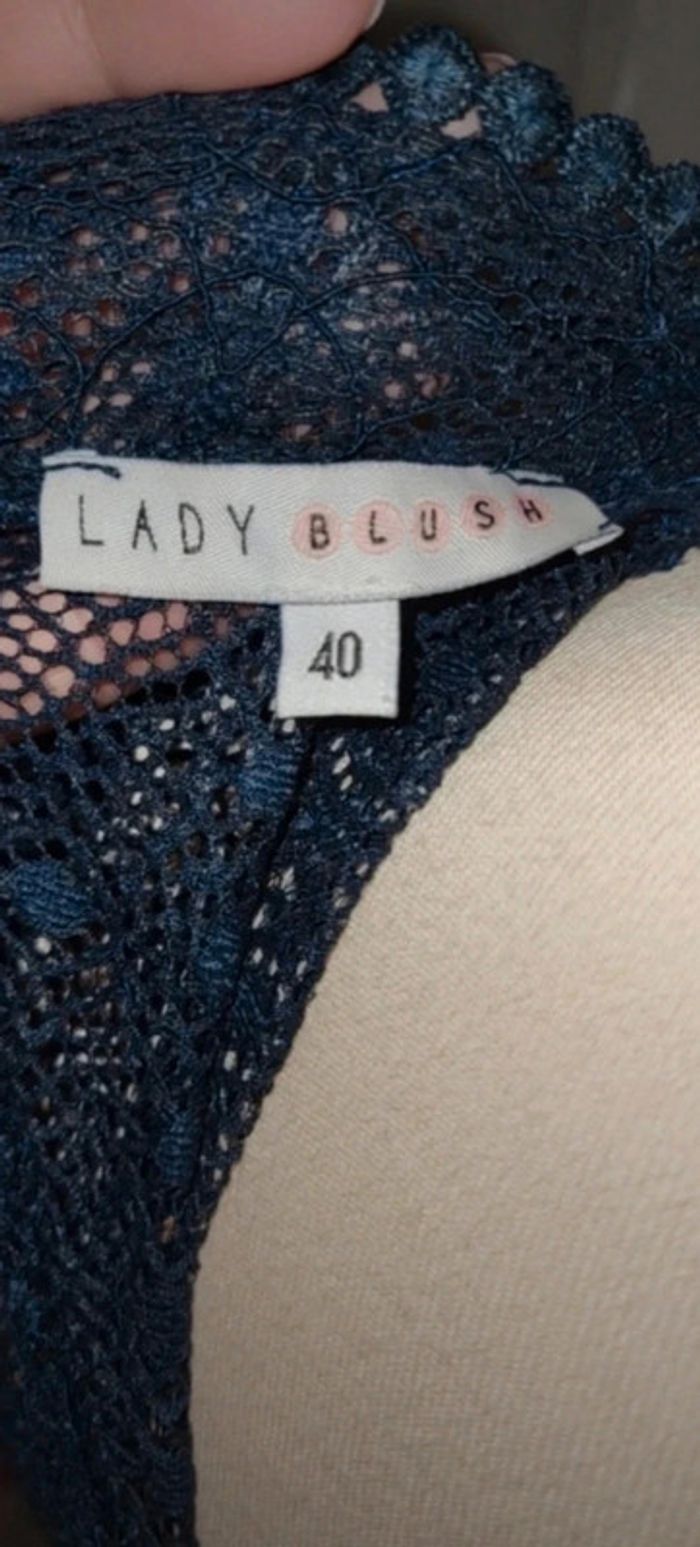 Robe dentelle dos nu 40 - photo numéro 8