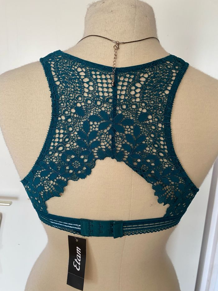 Brassière dentelle Etam taille S.  Turquoise - photo numéro 3