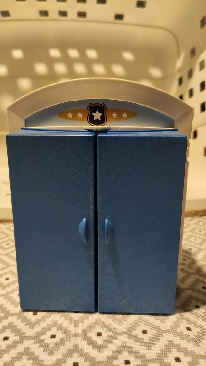 Coffre commissariat de police PLAYMOBIL complet sans boite - photo numéro 3