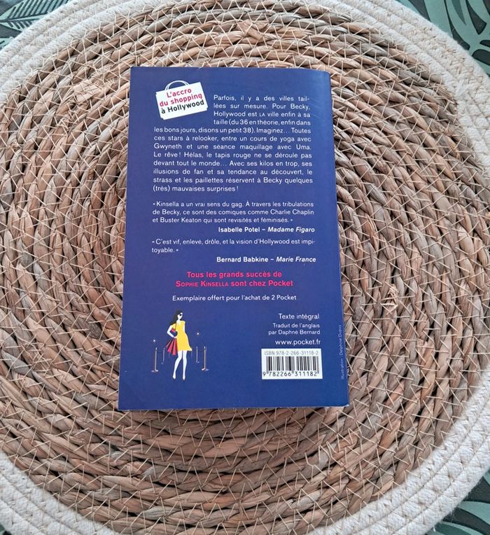 Livre L'accro du shopping à Hollywood Sophie Kinsella - photo numéro 2