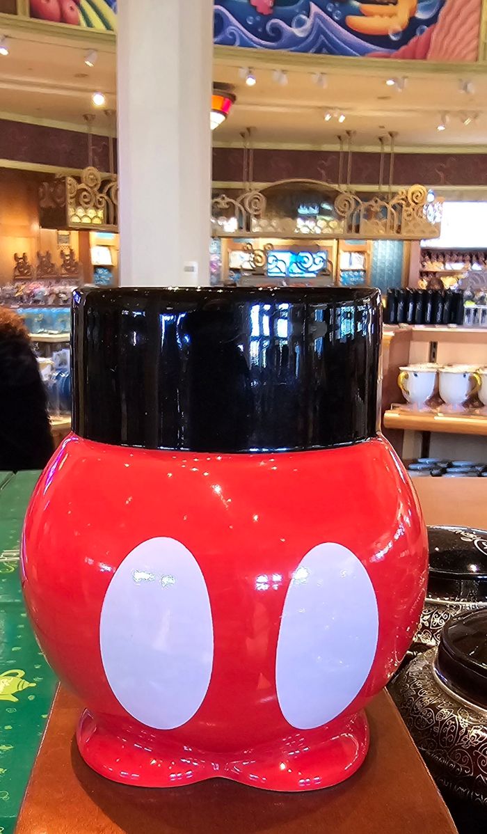 Distributeur de savon et pause savon disneyland paris - photo numéro 3