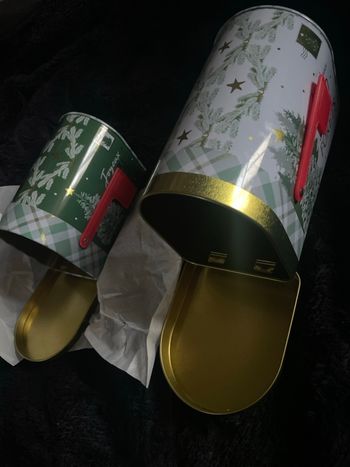 2 boîtes en métal de Noël