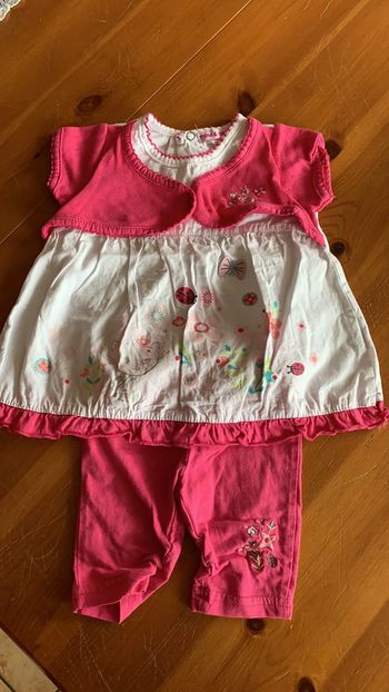 Ensemble robe et legging bébé