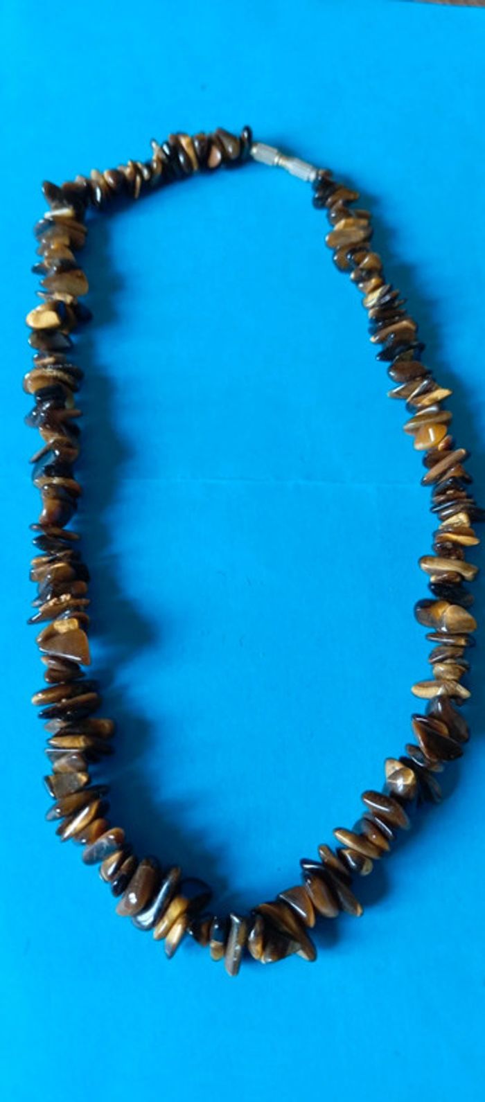 Collier ras du cou en perles d'œil de tigre - photo numéro 4