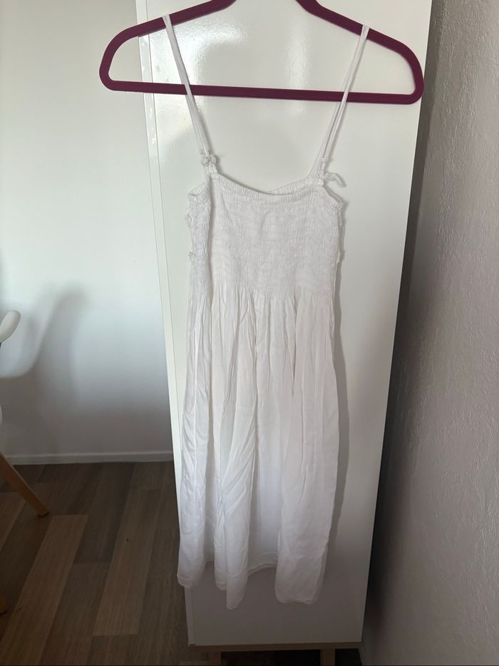 robe blanche - photo numéro 3