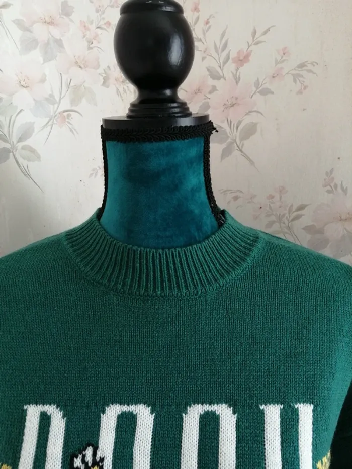 Pull en maille vert sapin imprimé winny l'ourson / disney x jennyfer / ( XS) - photo numéro 4