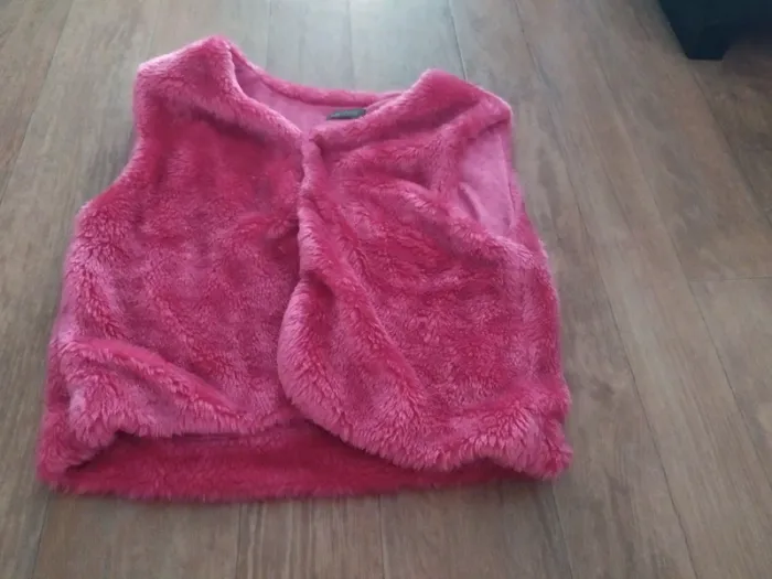 Gilet fourrure rose - photo numéro 2