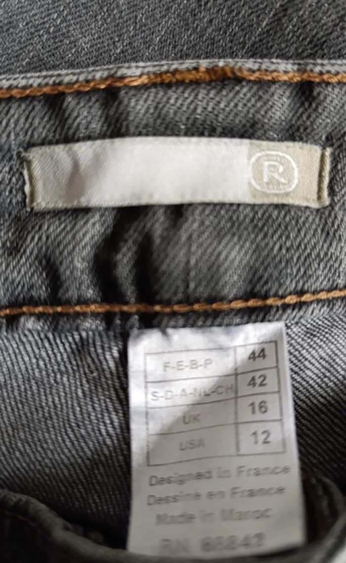 Jeans gris clair. Petit 44. Active Wear. - photo numéro 8