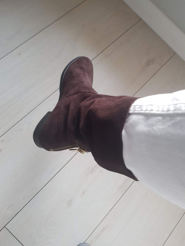 Magnifique bottes en cuir et nubuck marron pointure 36 André - photo numéro 2