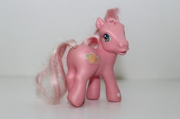 Figurine Peachy Pie - MLP 2002