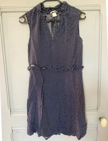 Robe bleu marine à petits motifs fleuris H&M T 34