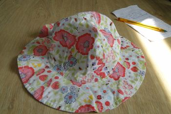 chapeau fille 6-9m