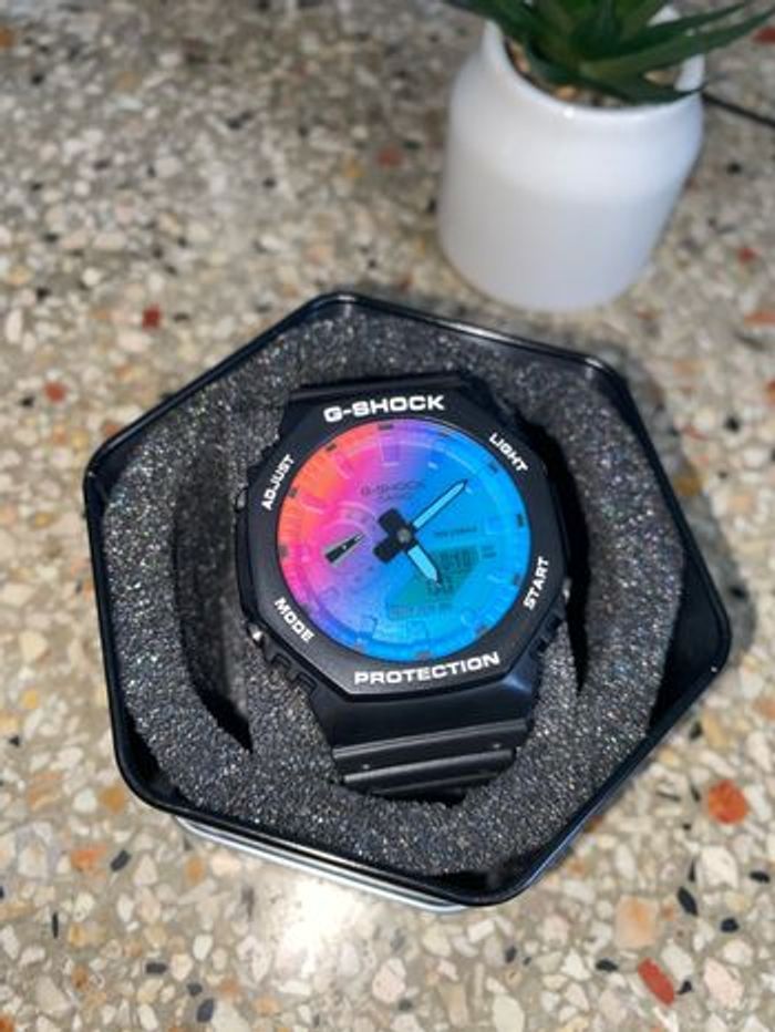 gshock noir arc en ciel