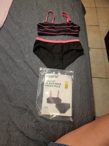 Maillot de bain NEUF
