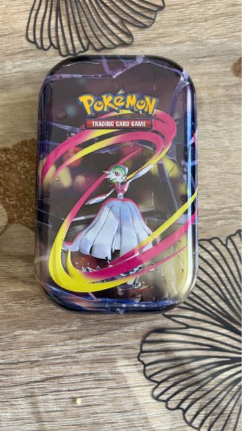 Mini tin Pokemon Mega Evolution Gardevoir