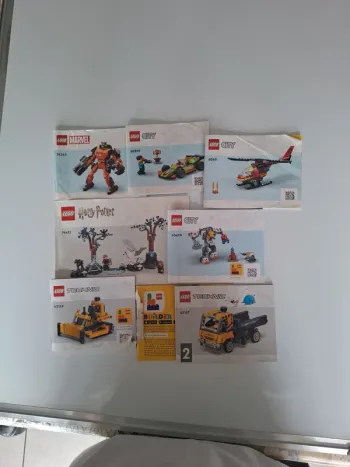 Lot notice lego
