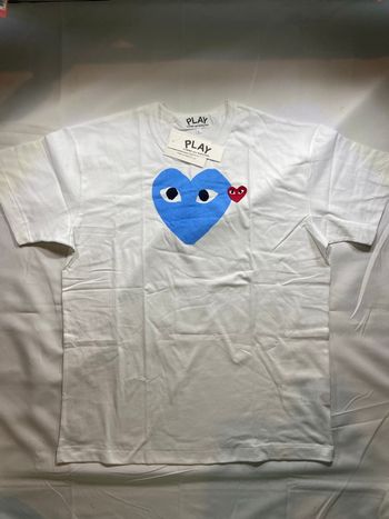 Tee shirt comme des garçon 