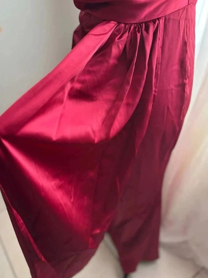 Robe de soirée bordeaux satinée 38 - photo numéro 9