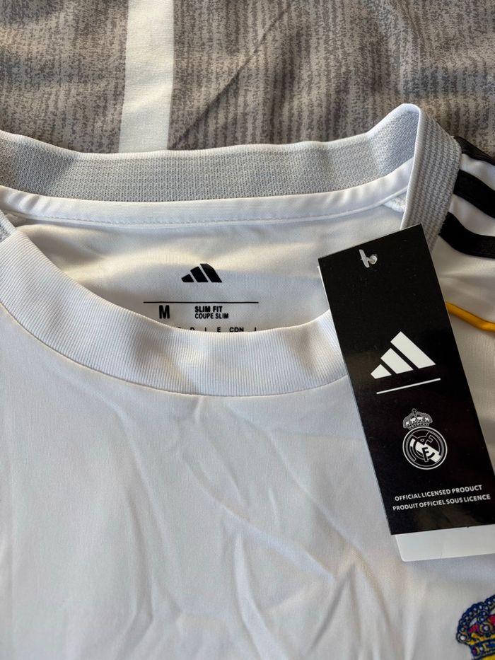 Maillot Real Madrid ⭐ Taille M - photo numéro 7